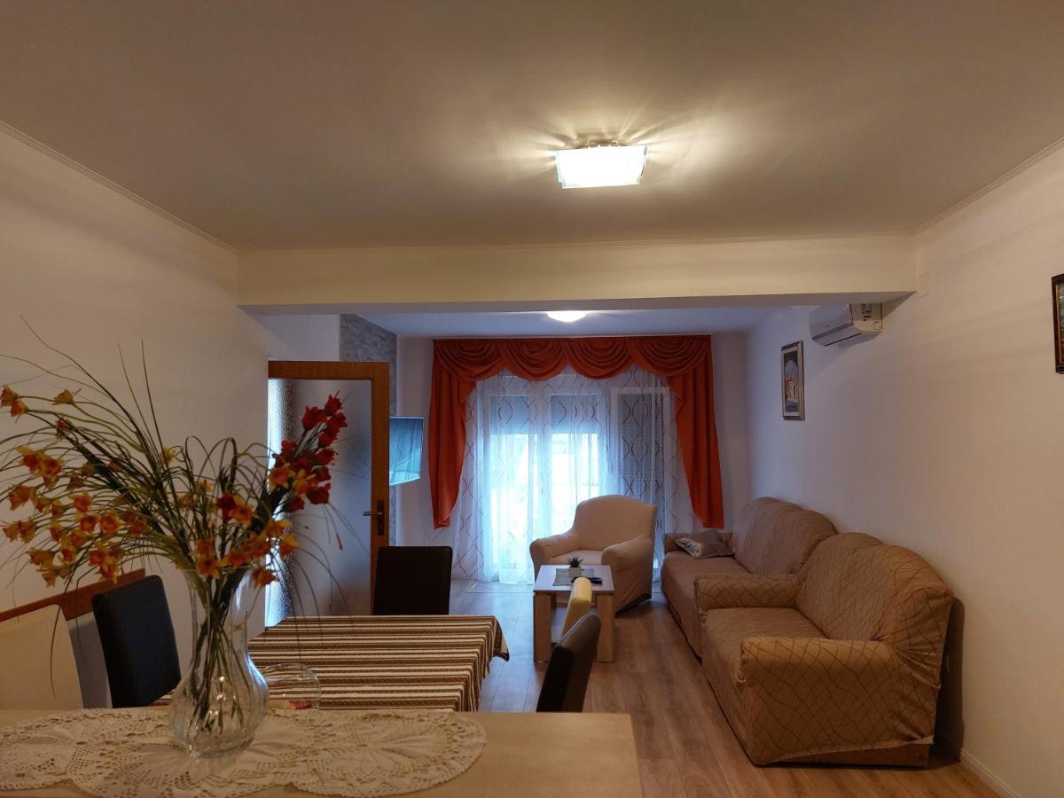 Apartment Ljubicic Podstrana Kültér fotó